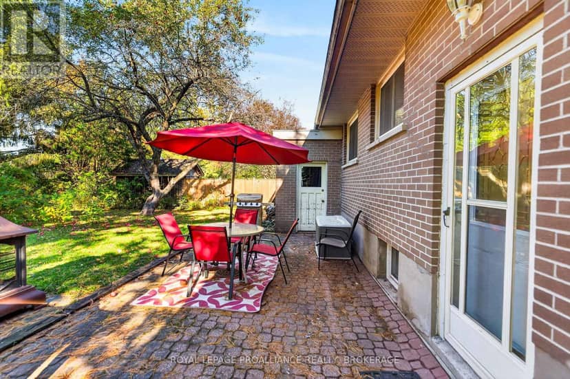 413 Maple Ridge Drive — photo 37 of 40