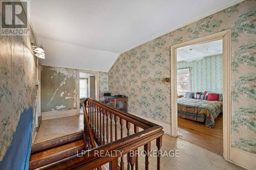 16 Westport Road — photo 21 of 40