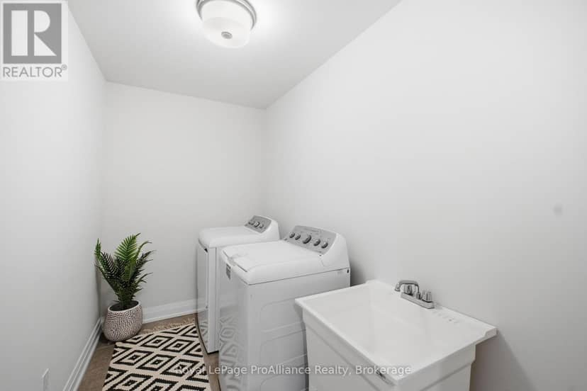 C - 431 Orchard Avenue — photo 23 of 40