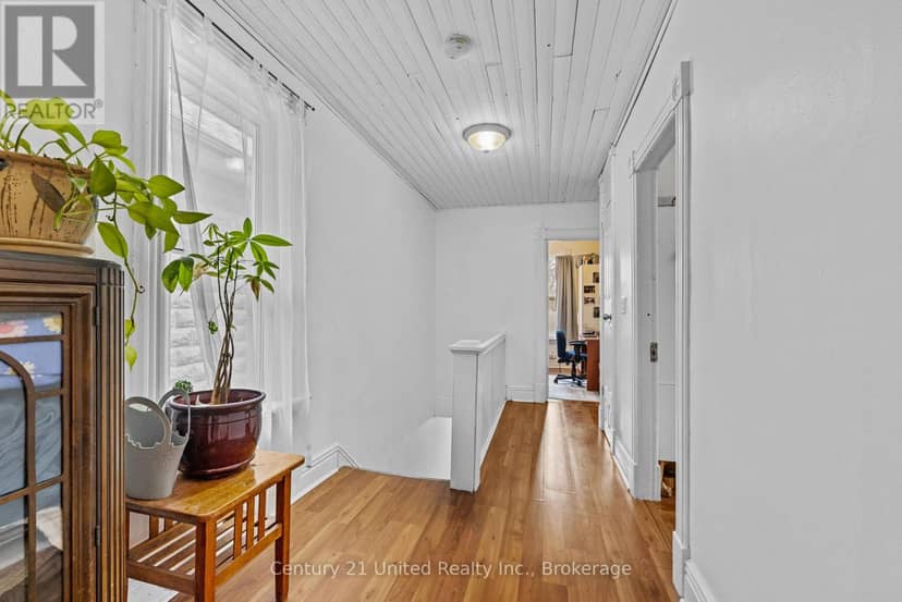 575 Bethune Street — photo 16 of 27