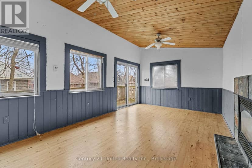 575 Bethune Street, Peterborough, photo 5