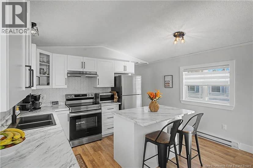 46 Travis Street — photo 9 of 37