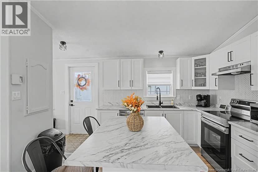 46 Travis Street — photo 11 of 37