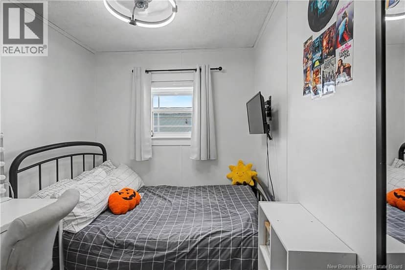 46 Travis Street — photo 32 of 37