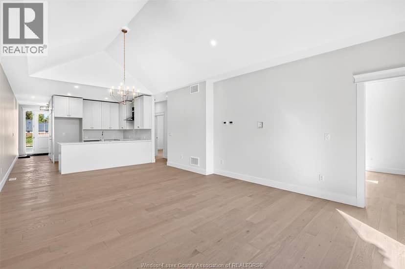 260 Angelo — photo 14 of 36