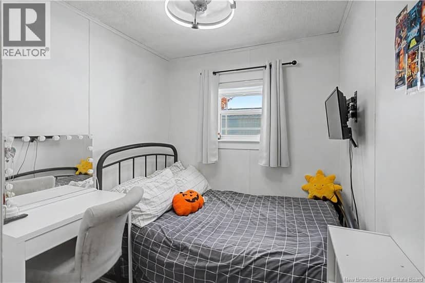 46 Travis Street — photo 33 of 37