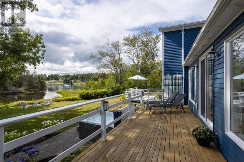 11308 Peggys Cove Road, Seabright, photo 5
