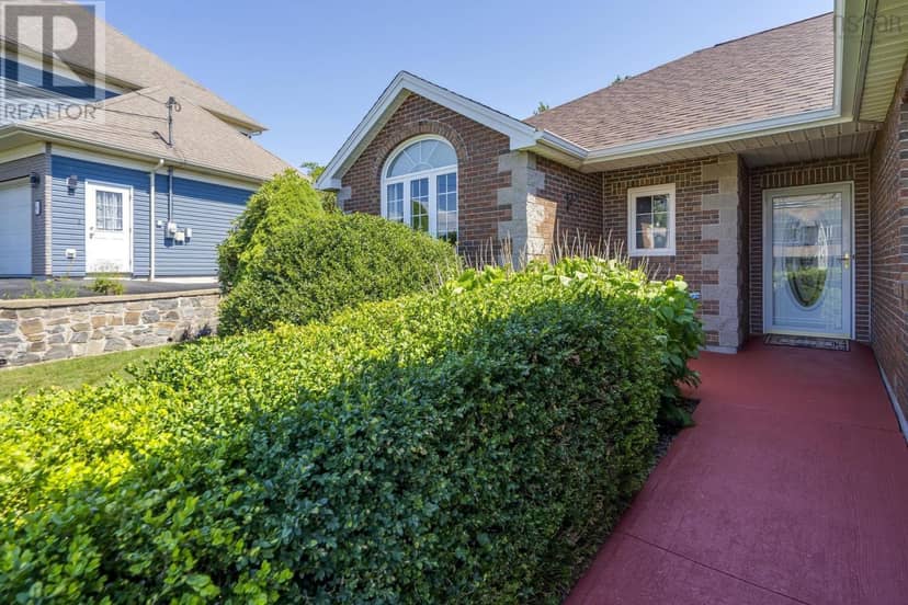 58 Longard Drive, Timberlea, photo 3