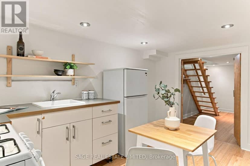 272 Highfield Road — photo 37 of 40