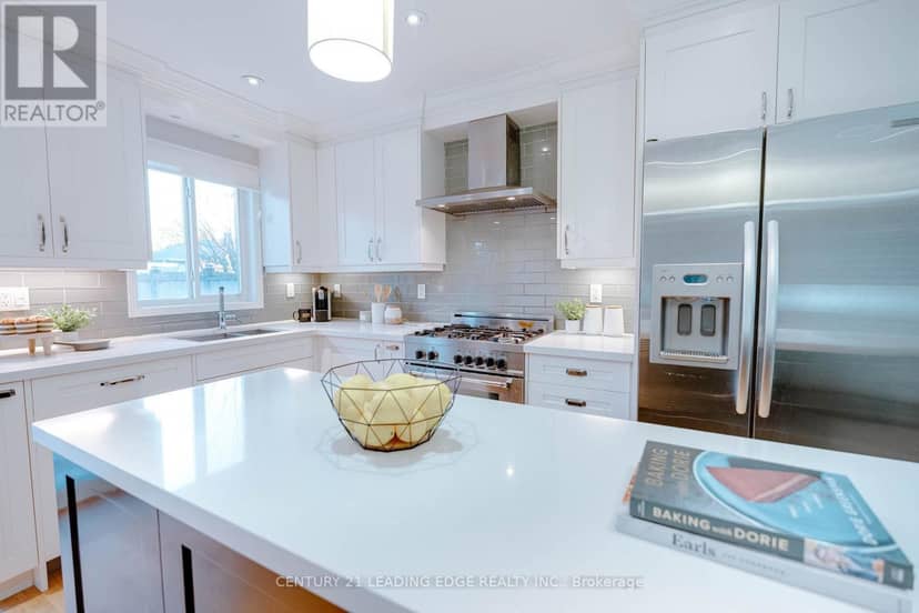33 Neill Avenue — photo 11 of 40