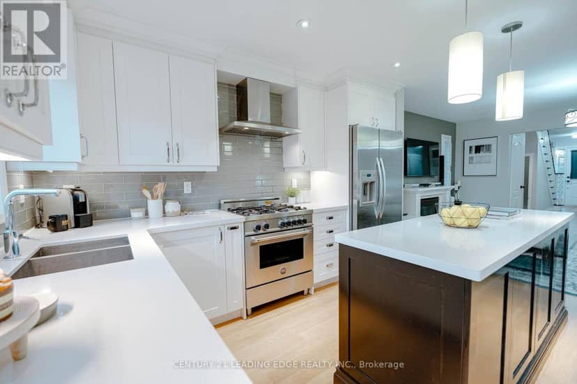 33 Neill Avenue — photo 12 of 40