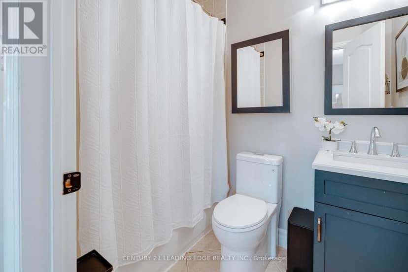 33 Neill Avenue — photo 18 of 40
