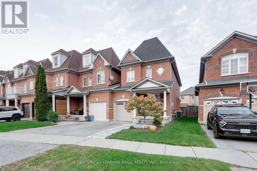 33 Neill Avenue, Whitby, photo 2