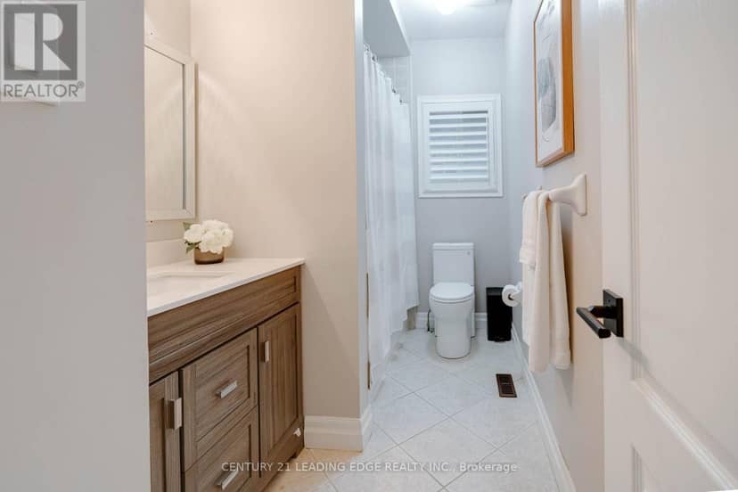 33 Neill Avenue — photo 22 of 40