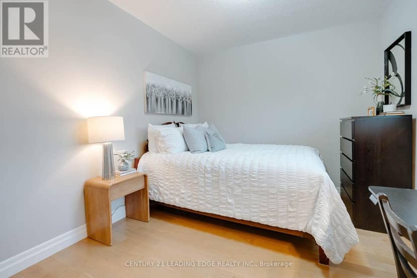 33 Neill Avenue — photo 25 of 40