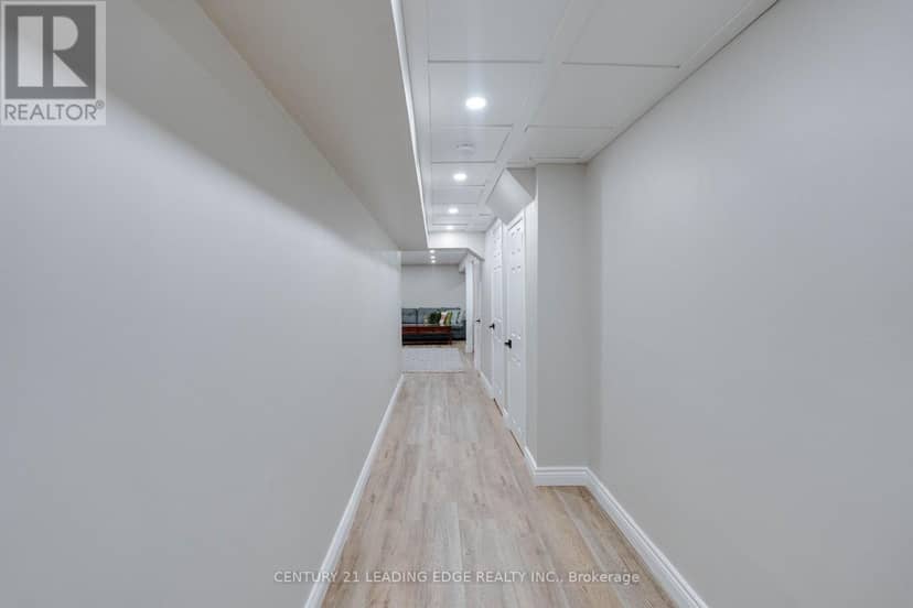 33 Neill Avenue — photo 26 of 40