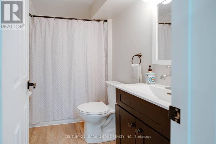 33 Neill Avenue — photo 30 of 40