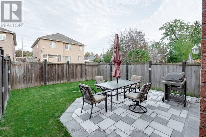 33 Neill Avenue — photo 35 of 40