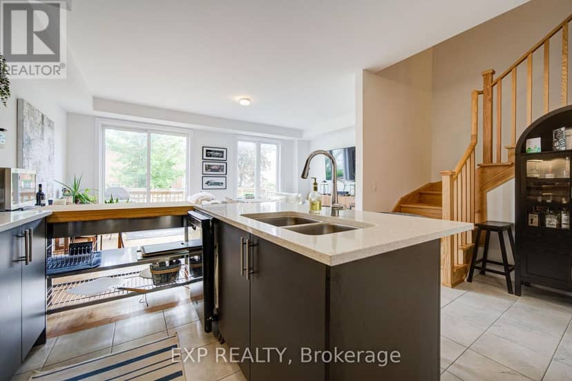29 Sorbara Way — photo 16 of 40
