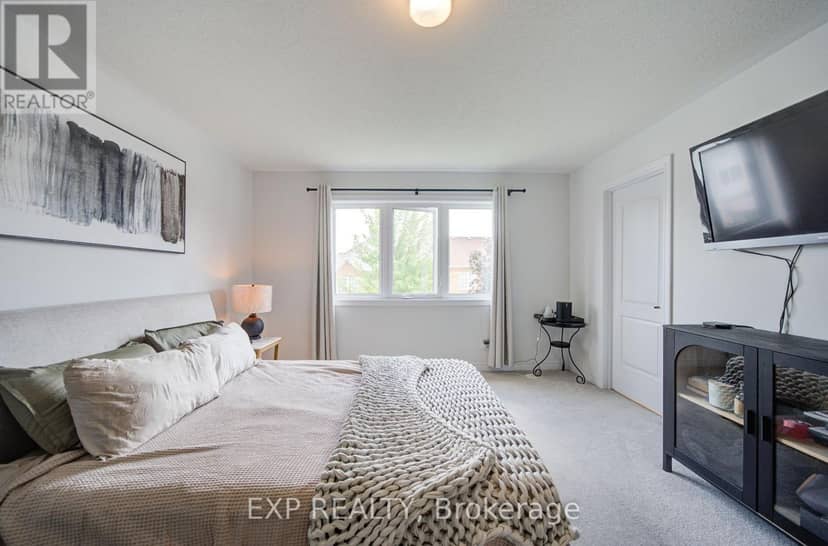 29 Sorbara Way — photo 24 of 40