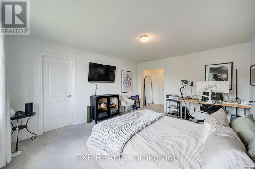 29 Sorbara Way — photo 27 of 40