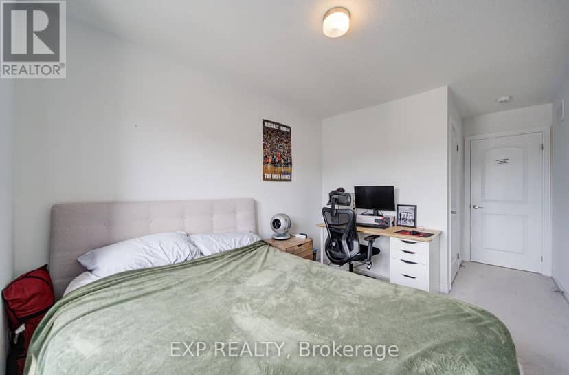 29 Sorbara Way — photo 36 of 40