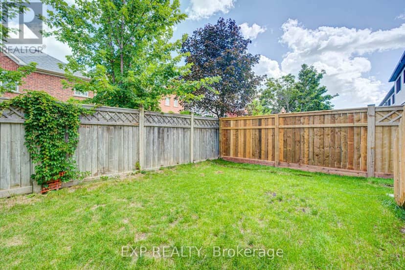 29 Sorbara Way — photo 40 of 40