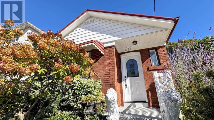 1159 Woodbine Avenue, Toronto, photo 4