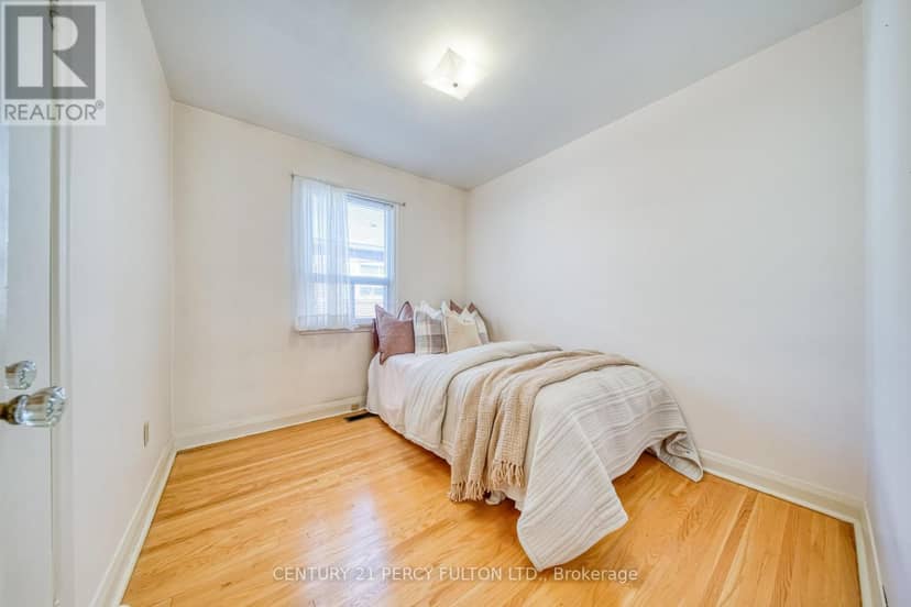 78 Gilroy Drive — photo 12 of 26
