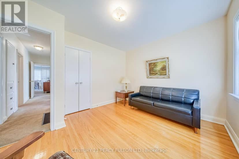 78 Gilroy Drive — photo 15 of 26