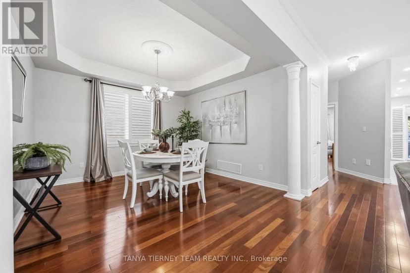 47 Mikayla Crescent — photo 13 of 40