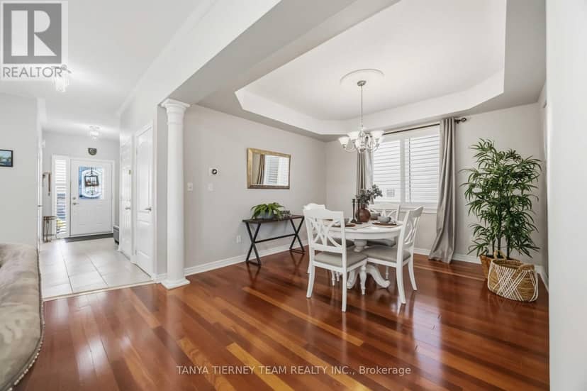 47 Mikayla Crescent — photo 15 of 40