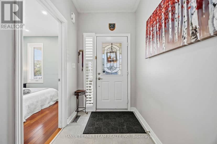 47 Mikayla Crescent, Whitby, photo 6