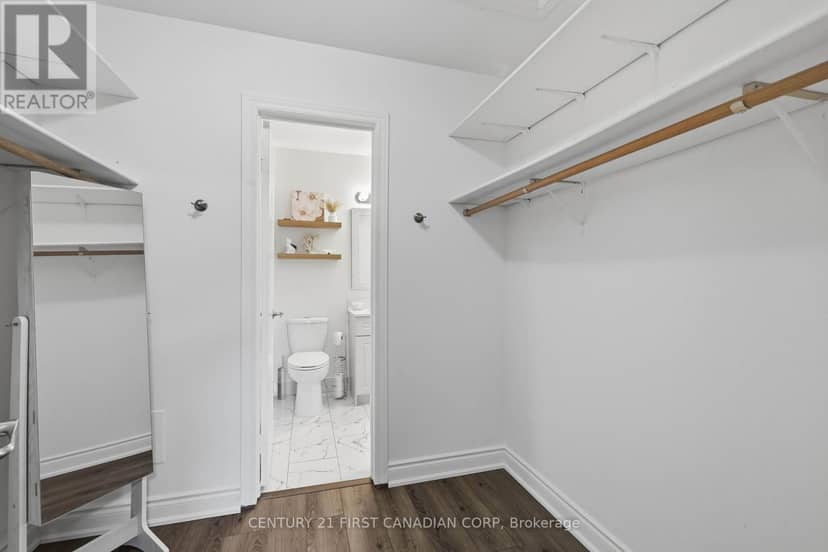 546 Talltree Crescent — photo 29 of 40