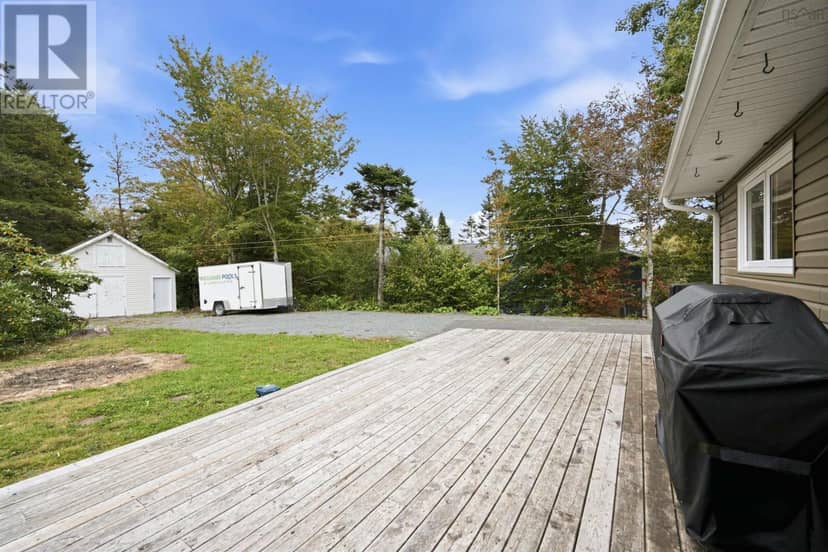 21 Kimara Drive — photo 33 of 37