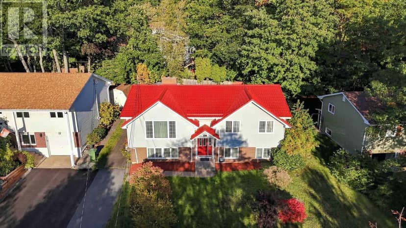 11 Riverview Crescent — photo 38 of 40