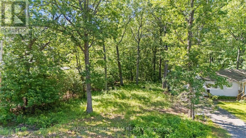 675 Bayview Drive — photo 5 of 12