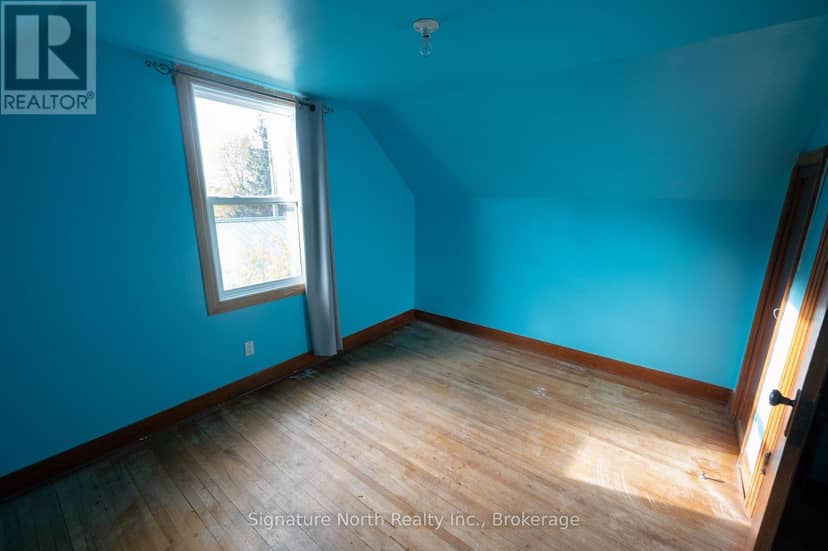 174 Clarke Street — photo 21 of 37