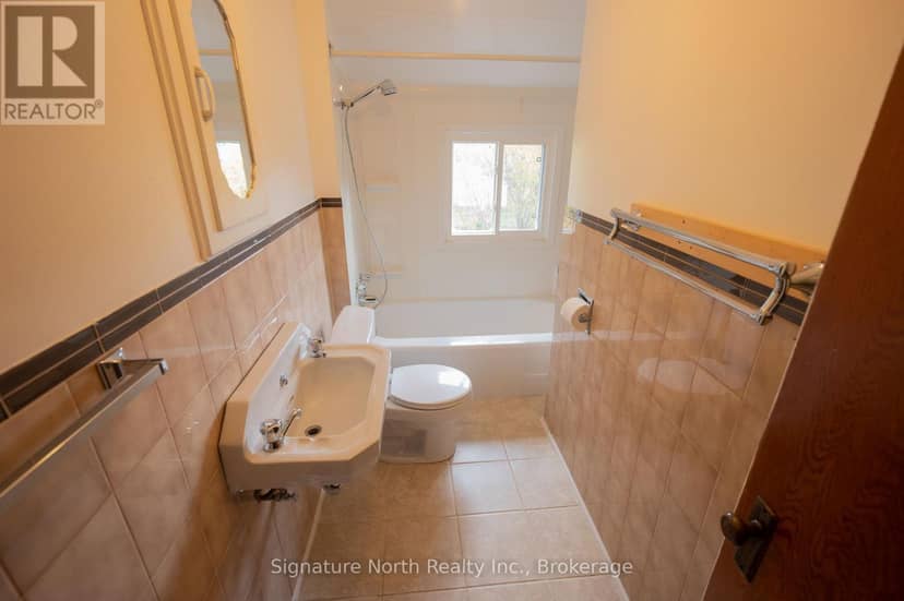 174 Clarke Street — photo 28 of 37