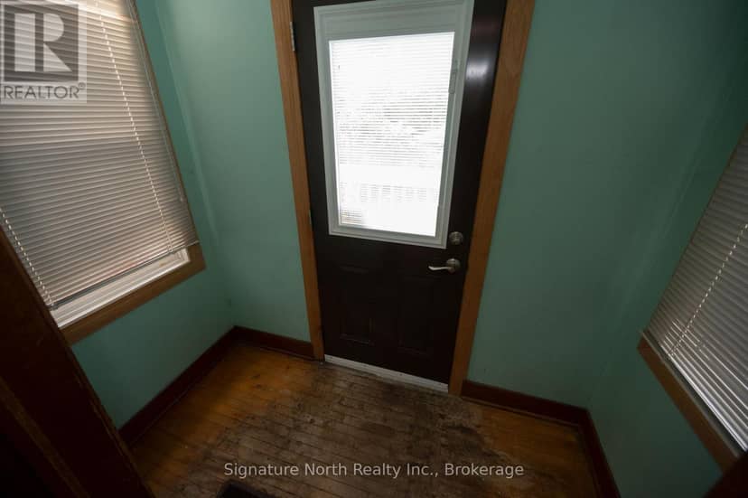 174 Clarke Street — photo 29 of 37