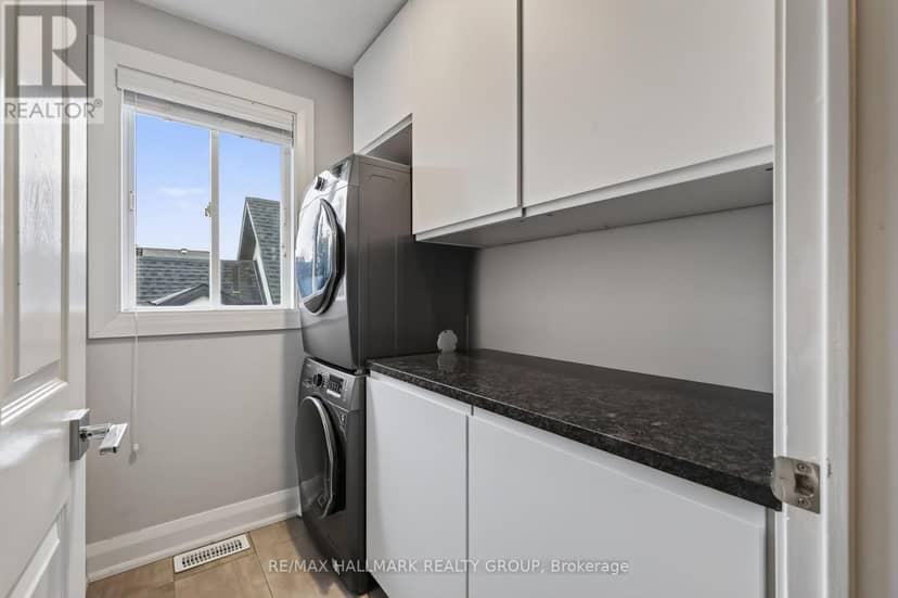 388 Winston Avenue — photo 16 of 40