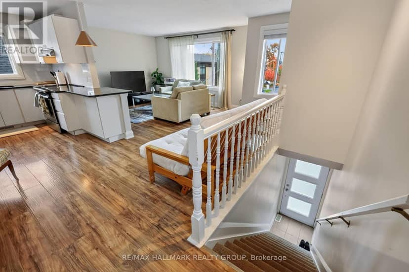 388 Winston Avenue, Ottawa, photo 4