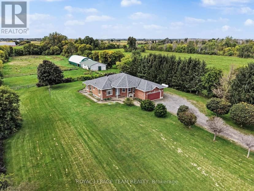 3282 County 16 Road, North Dundas