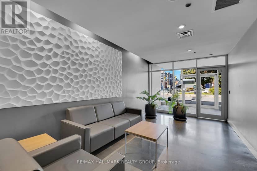210 - 180 York Street, Ottawa, photo 2