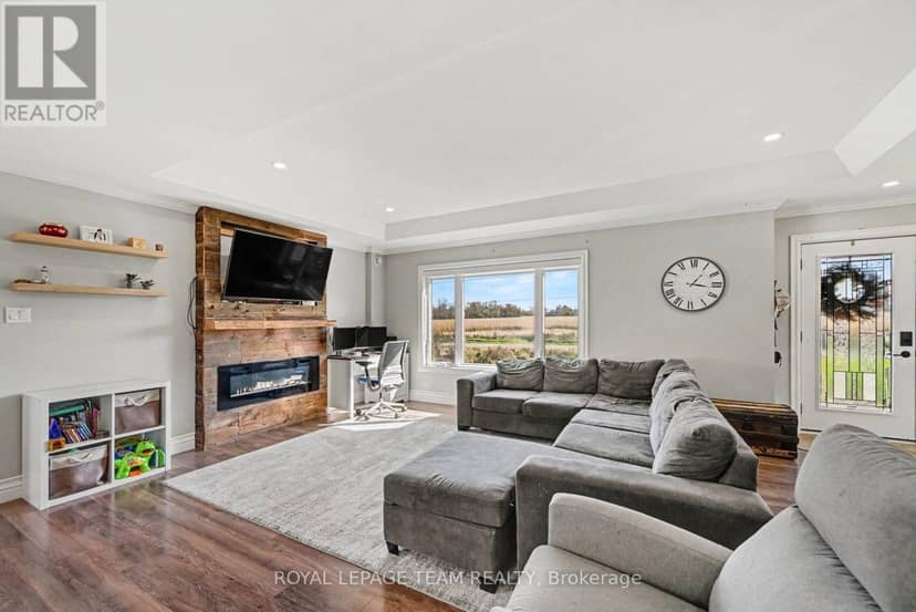 14241 Casselman Road, North Stormont, photo 5