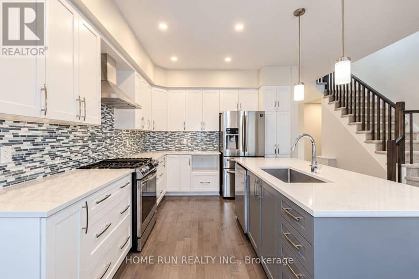 785 Cairn Crescent — photo 11 of 40