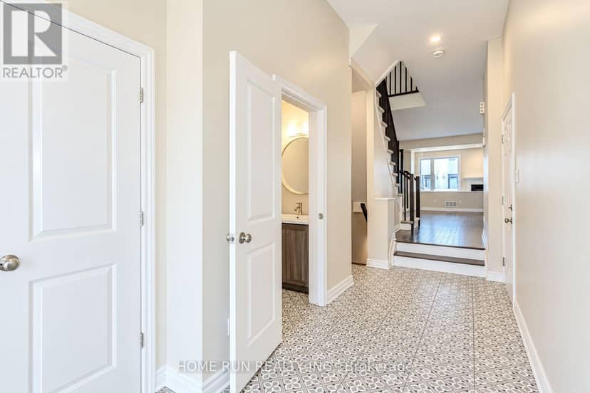 785 Cairn Crescent, Ottawa, photo 4