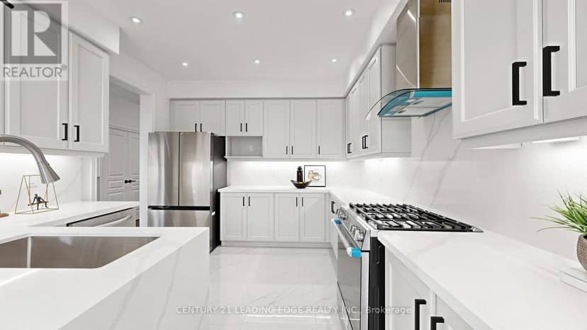 7 Philips Lake Court — photo 12 of 39