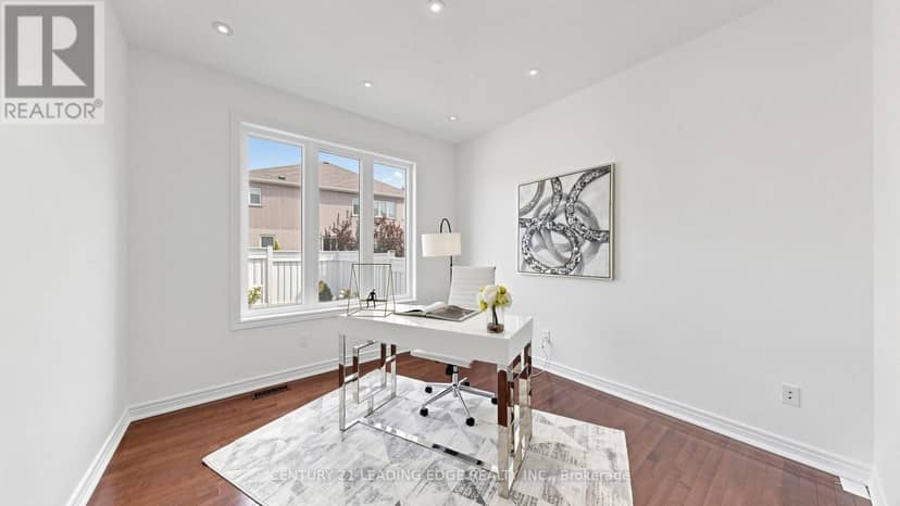 7 Philips Lake Court — photo 16 of 39