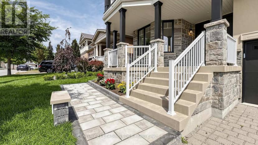7 Philips Lake Court, Richmond Hill, photo 2